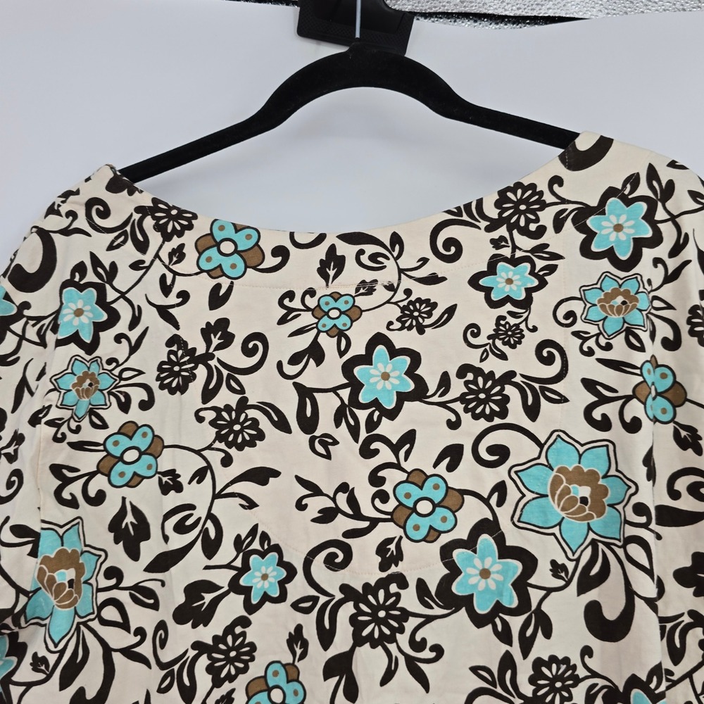 Nick & Sarah Woman Floral Surplice V-Neck Empire Waist Top‎ Cream Turquoise 3X - Picture 4 of 10